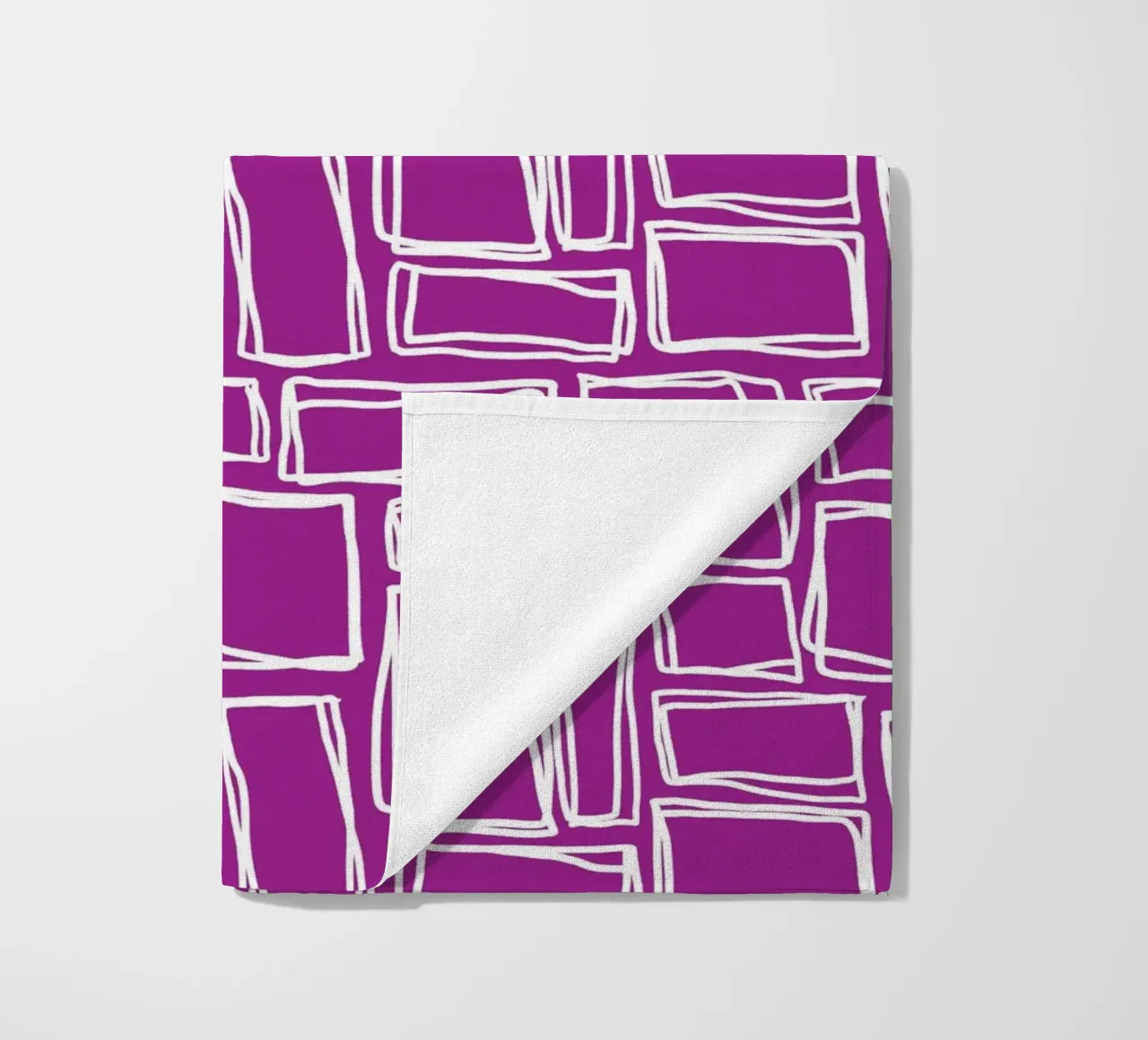 Quadrati Doodle in viola magenta telo mare da Happy Littles