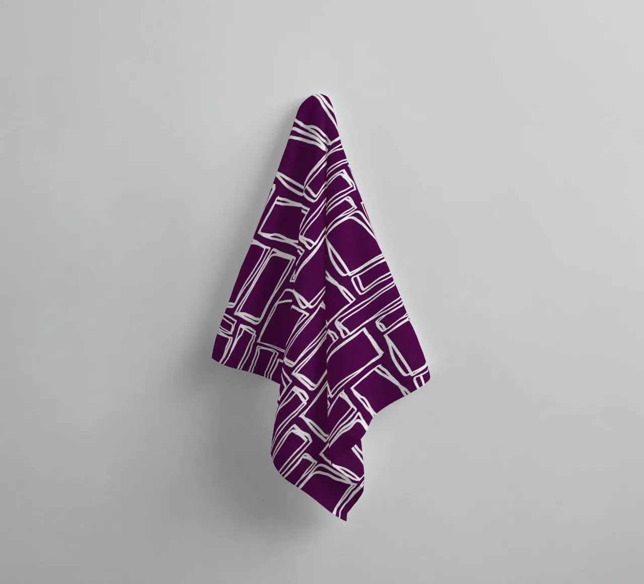 Doodle Squares in Pruimpaars badhanddoek van Happy Littles
