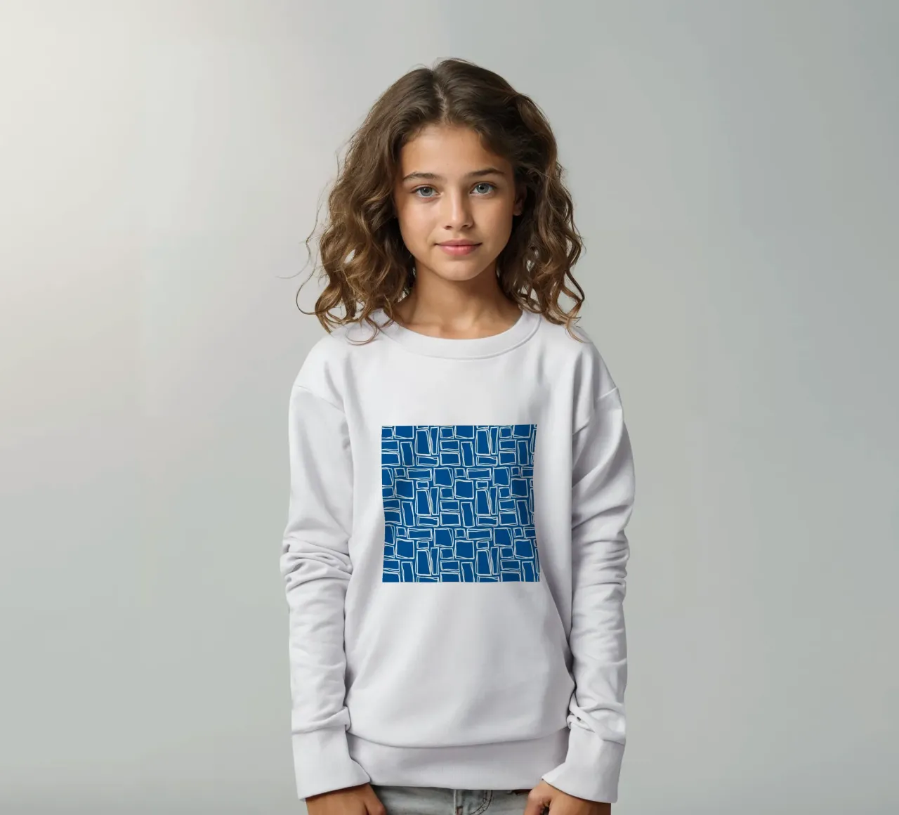 Quadrati Doodle in blu reale felpa bambino da Happy Littles