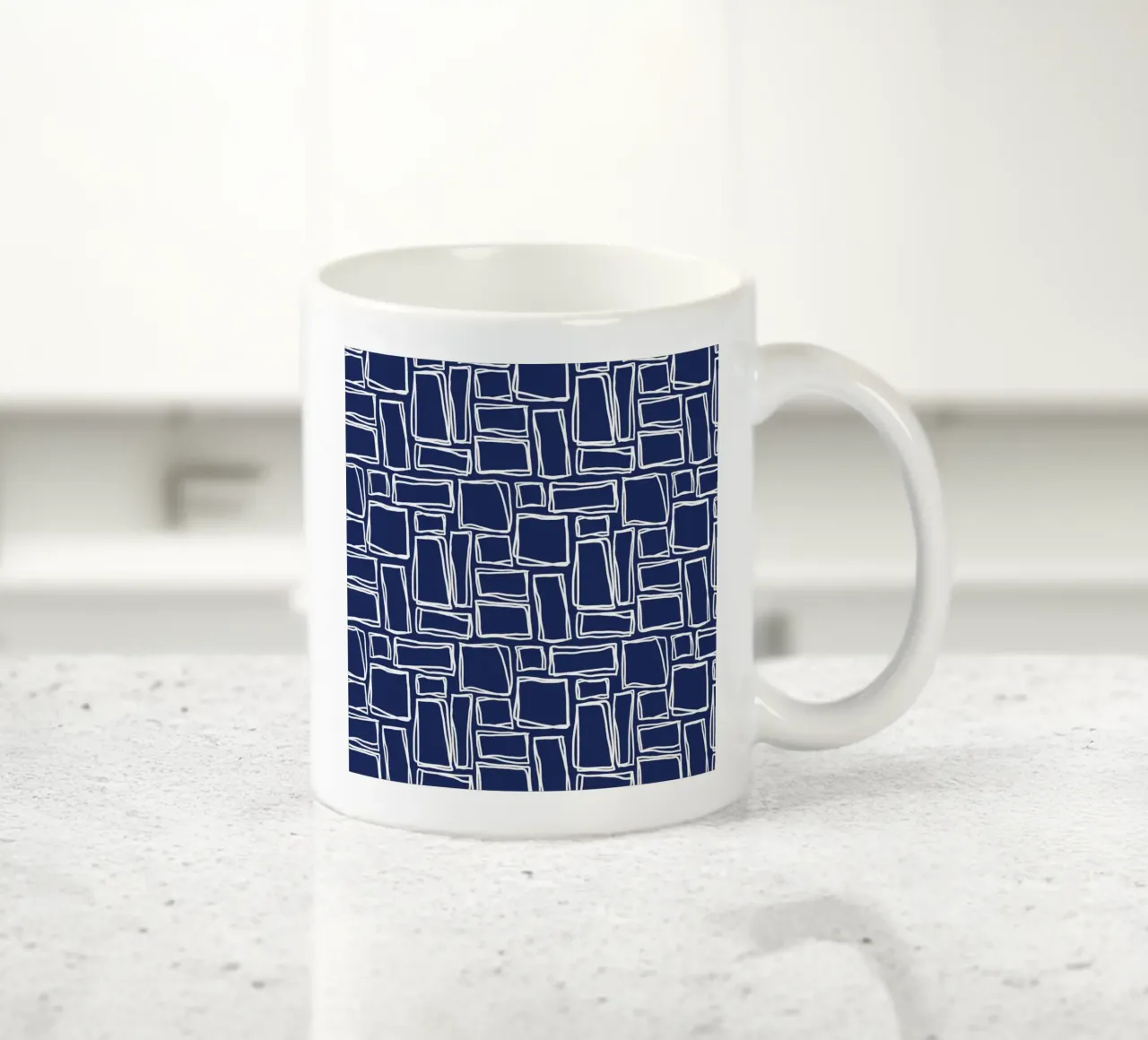 Quadrati Doodle in blu navy tazza in ceramica da Happy Littles