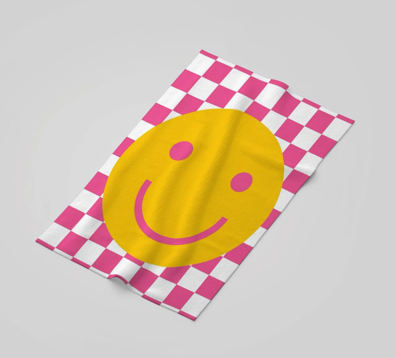 Smilie Rosa beach towel by studio salü