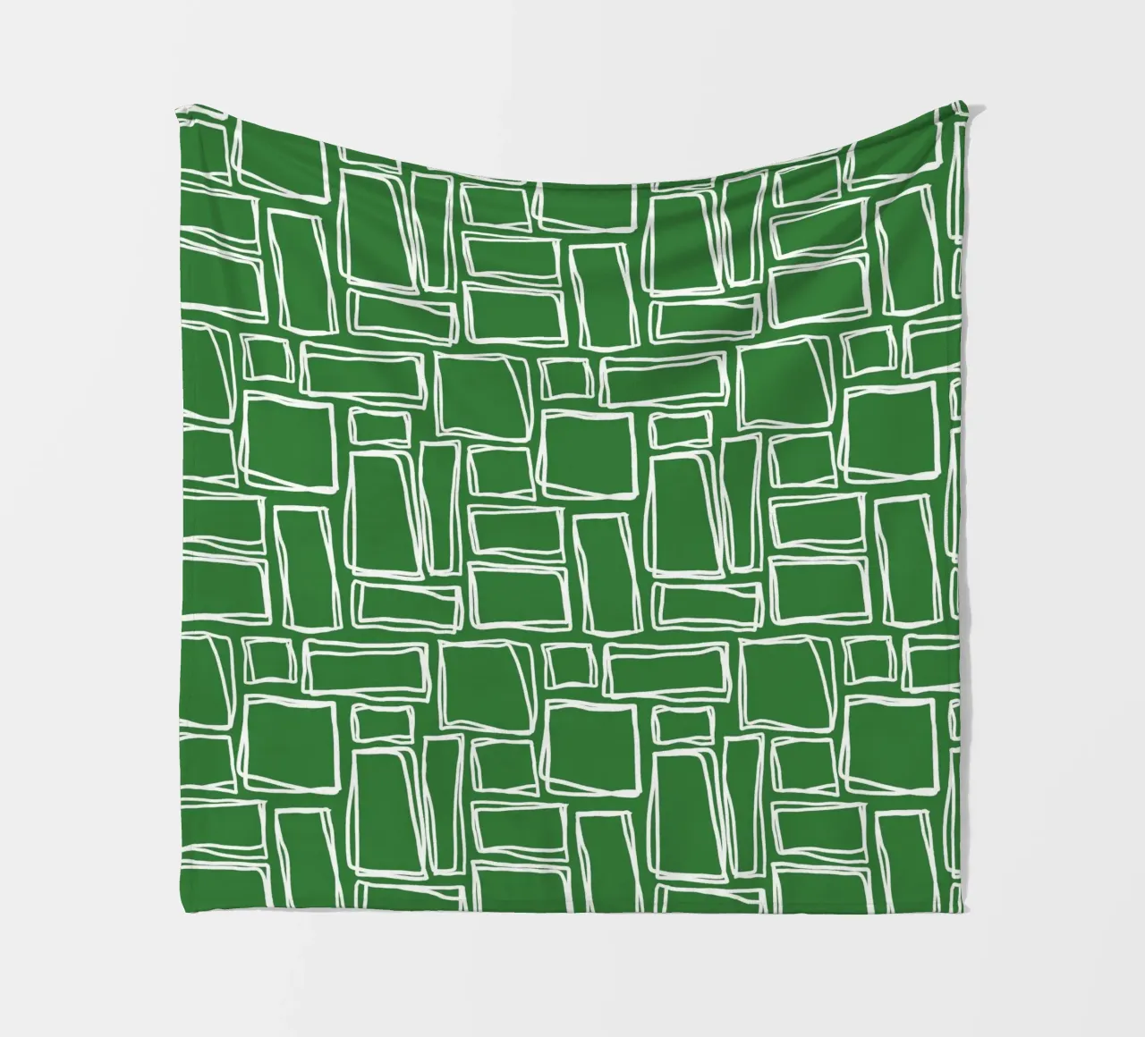 Quadrati Doodle in verde bosco coperta in pile da Happy Littles