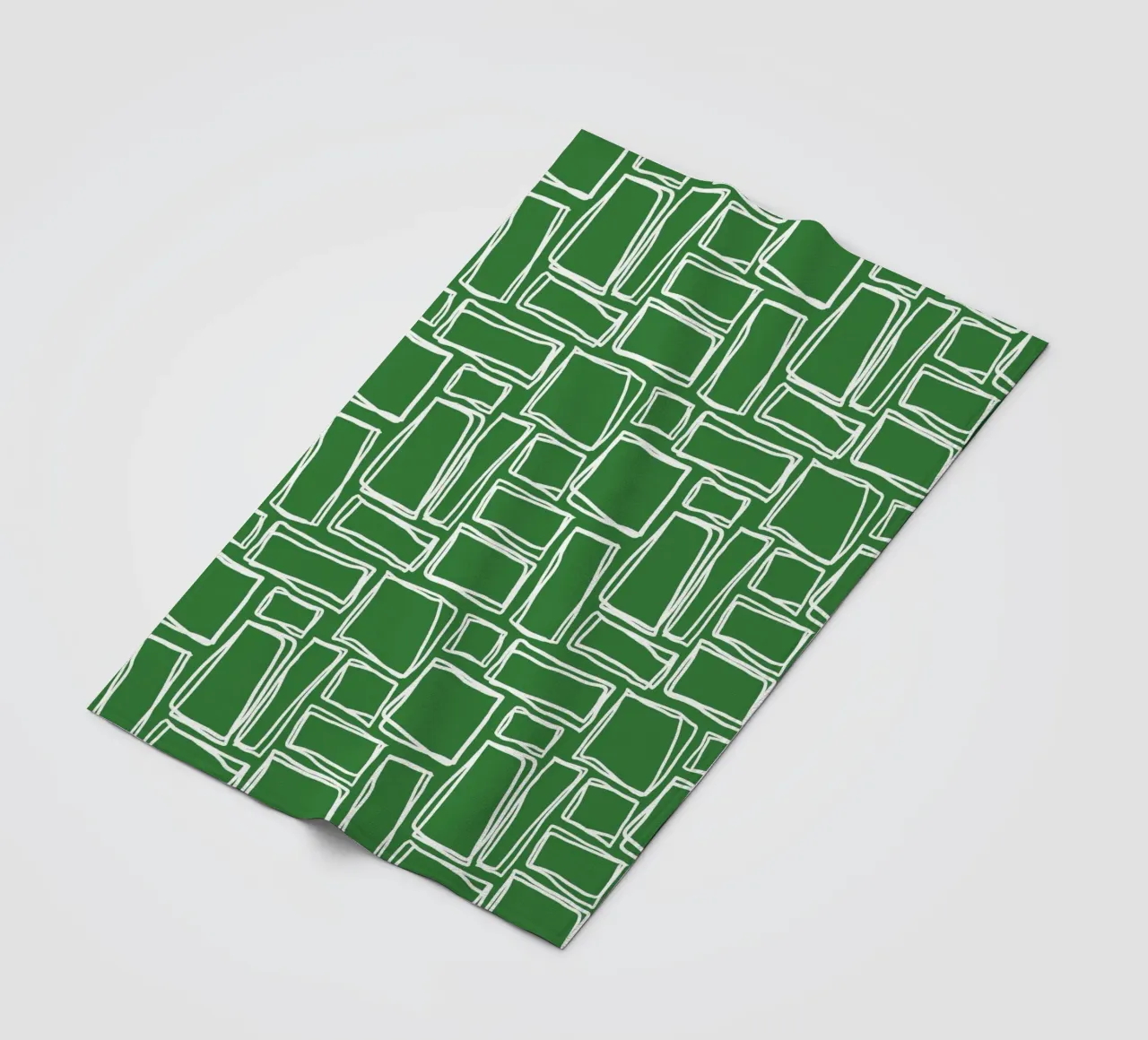 Quadrati Doodle in verde bosco coperta in pile da Happy Littles