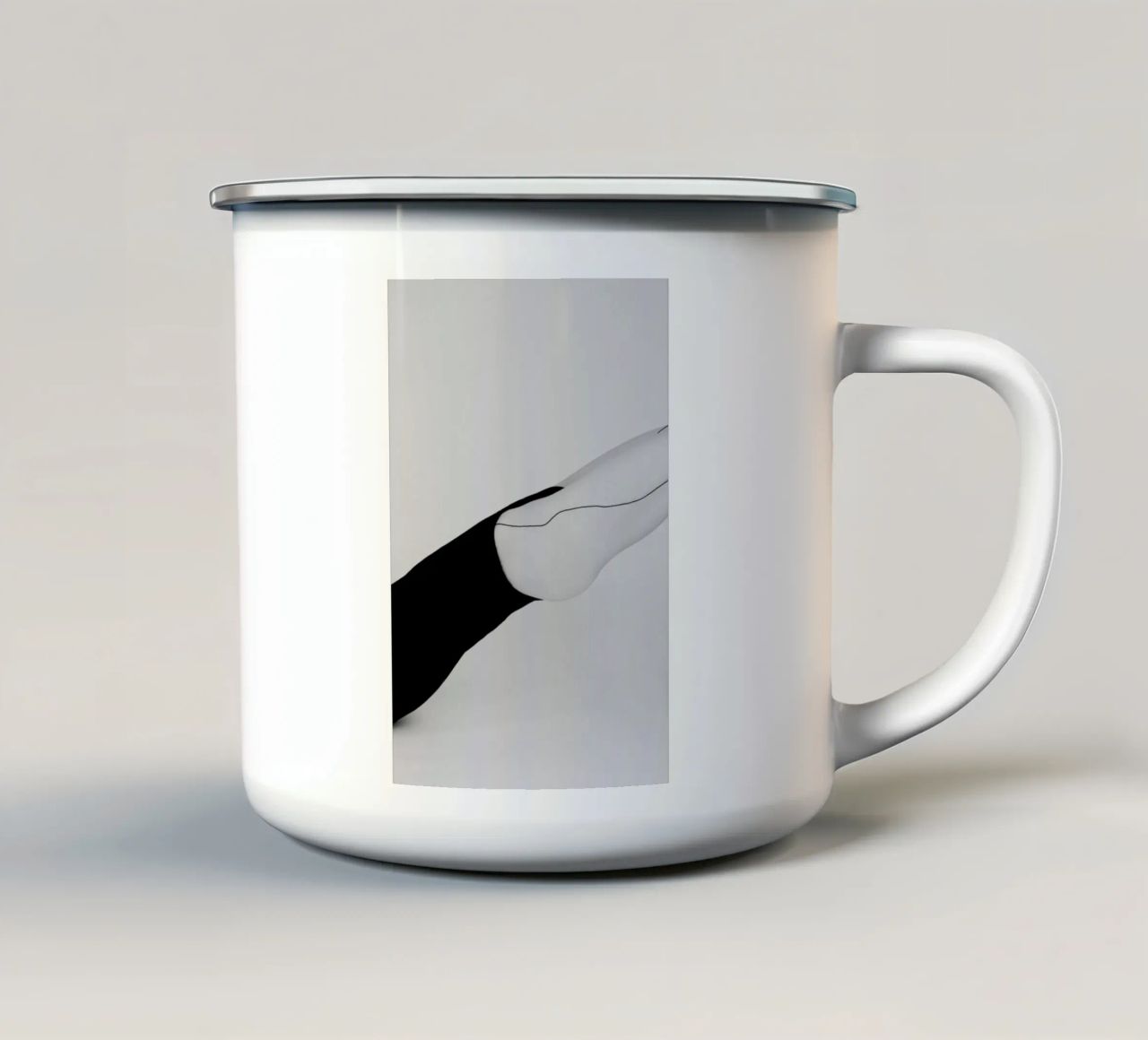 Linearity tazza in smalto da EyeEm Mobile GmbH