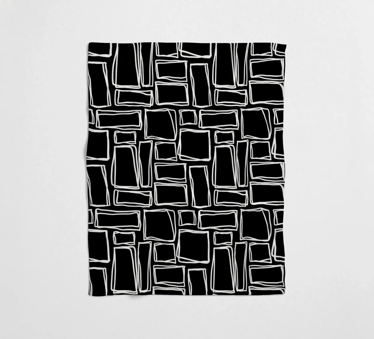 Quadrati Doodle in nero notte coperta in pile da Happy Littles