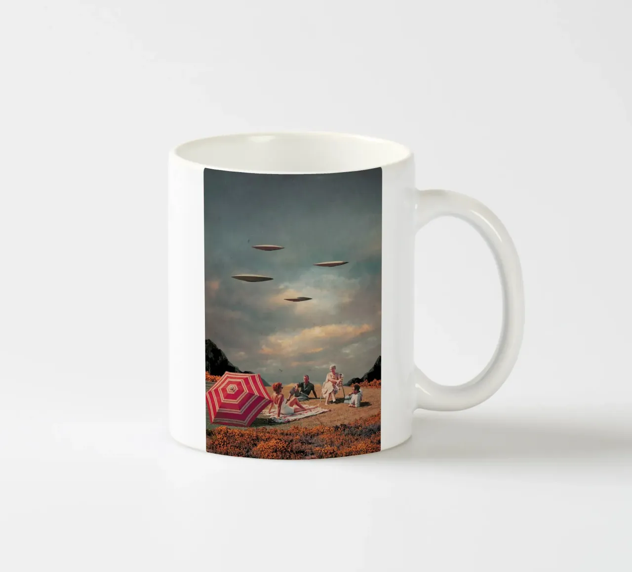 Pretend They Never Came tazza in ceramica da Frank Moth