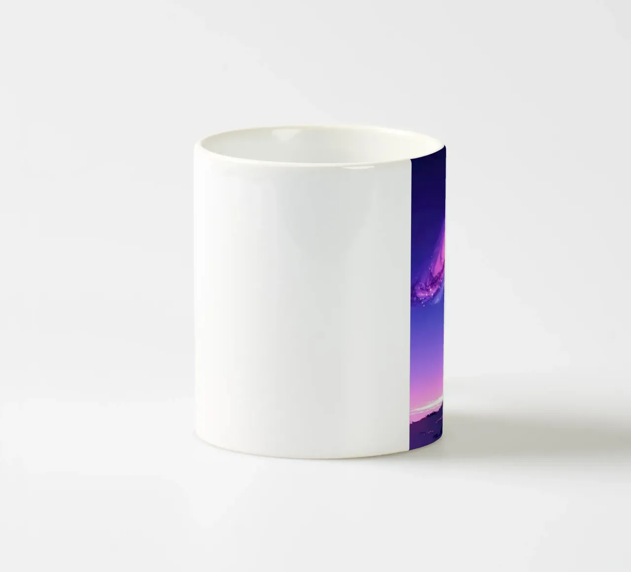 Un ragazzo in piedi su una scogliera di montagna guardando galassie Lofi Art tazza in ceramica da LoFi Gallery