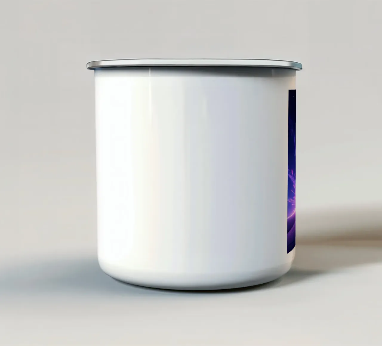 Un astronauta in piedi vicino allo spazio Burst Lofi Art tazza in smalto da LoFi Gallery