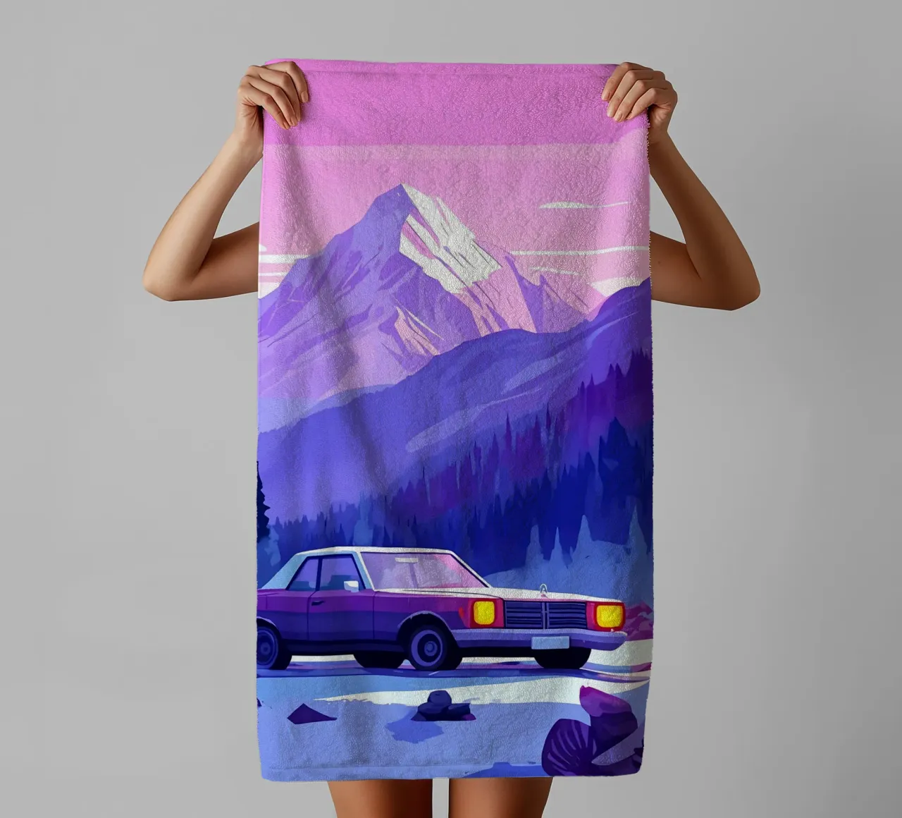 Un'auto retrò in montagna Spot Lofi Art asciugamano da bagno da LoFi Gallery