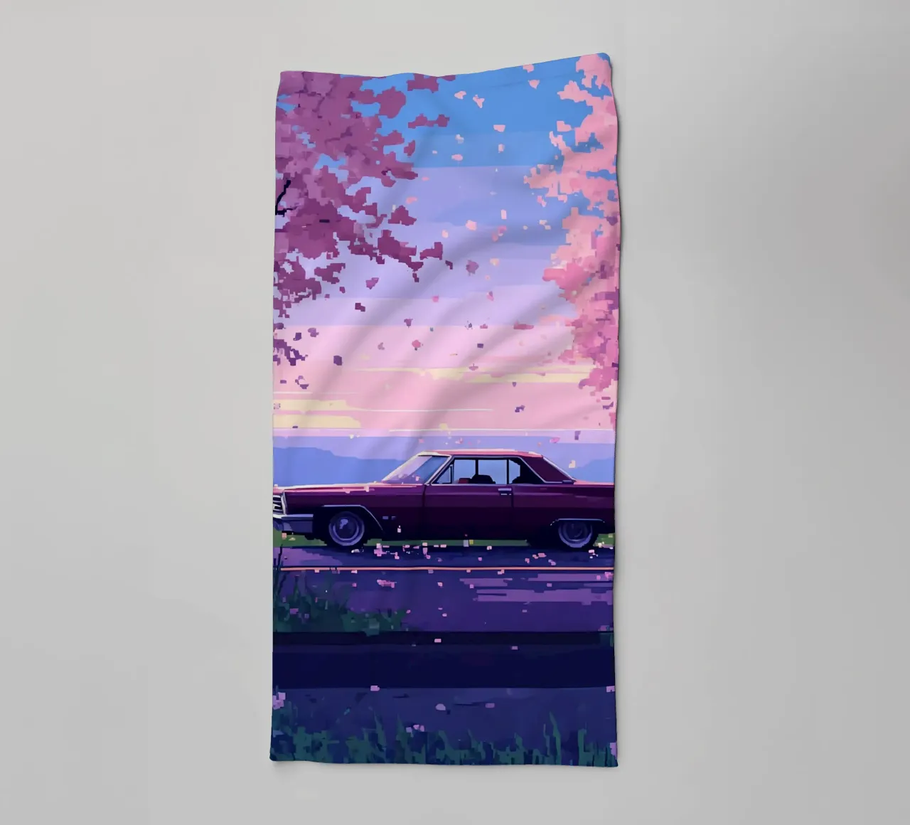 Un'auto retrò con fiori di ciliegio Lofi Art asciugamano da bagno da LoFi Gallery
