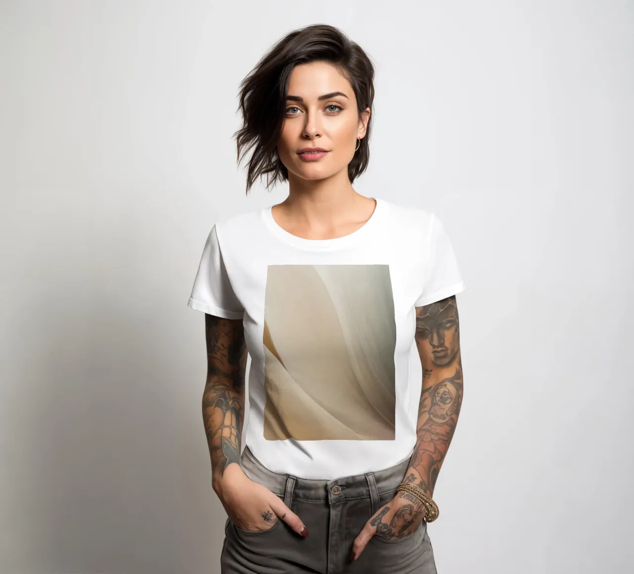 Motif abstrait fluide créant un art tranquille t-shirt ajusté pour femmes de DesignDoodle