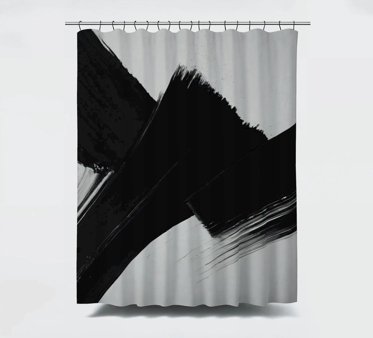Abstrakte schwarze und weiße Pinselstriche, die eine dynamische Bewegung erzeugen Duschvorhang von DesignDoodle