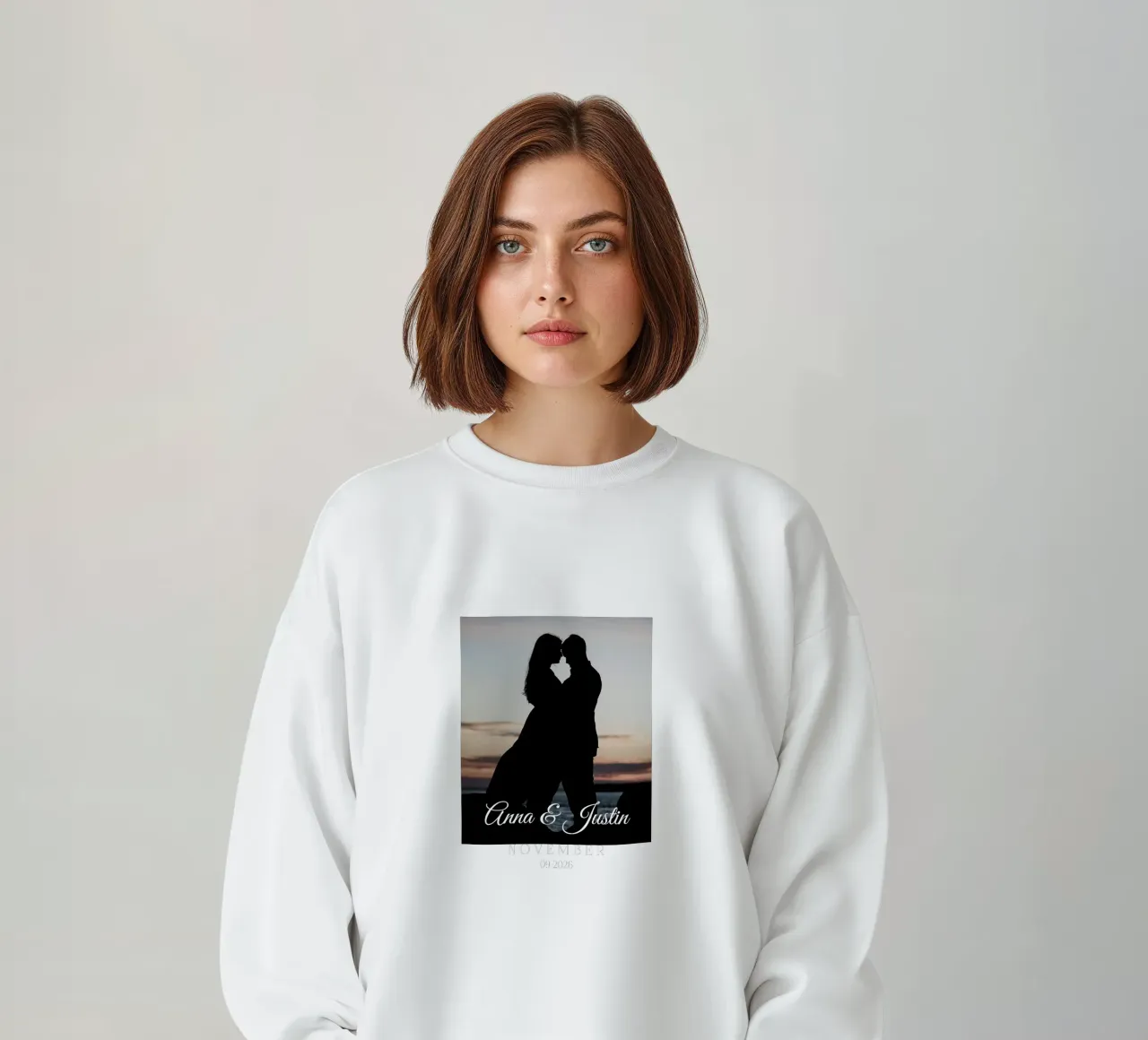 Gepersonaliseerde relatiegeschenken sweatshirt van NEWEST CUSTOM SHOP