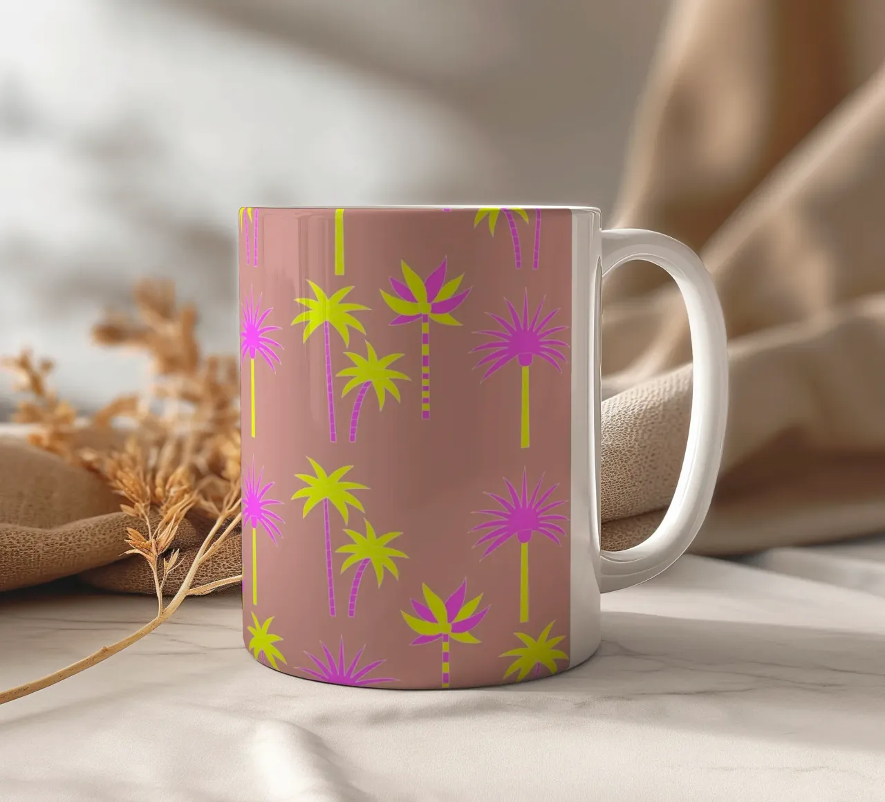Palm Trees Neutral & Neon tazza in ceramica da SilverPegasus