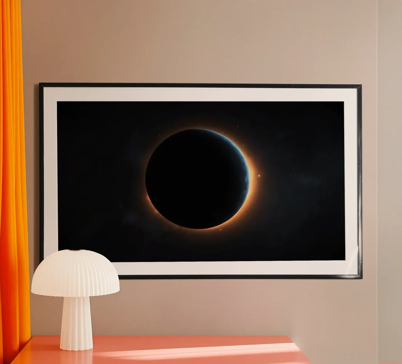 Événement céleste avec éclipse solaire et couronne radiante poster de DesignDoodle