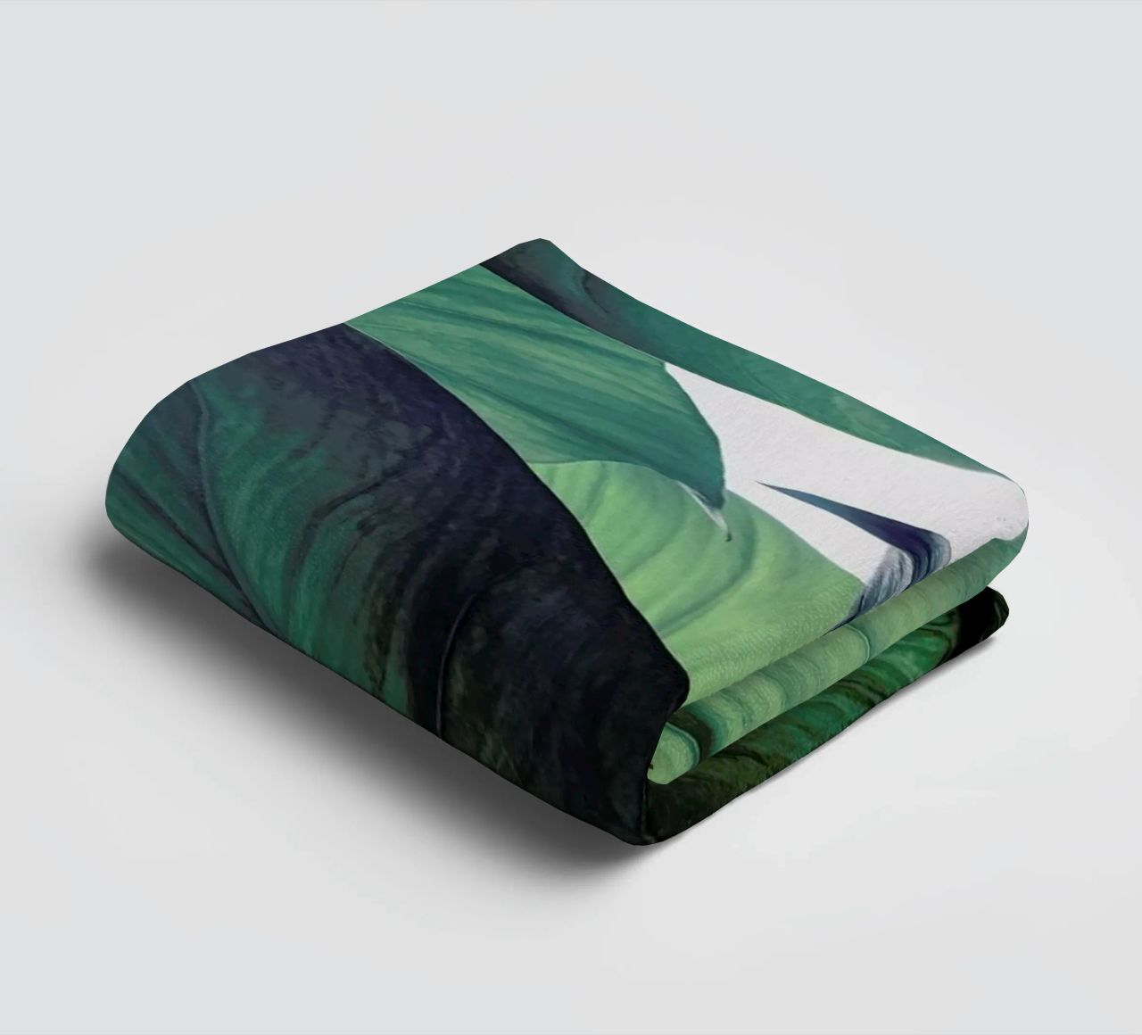 Light Shines Through towel by Flora & Fauna
