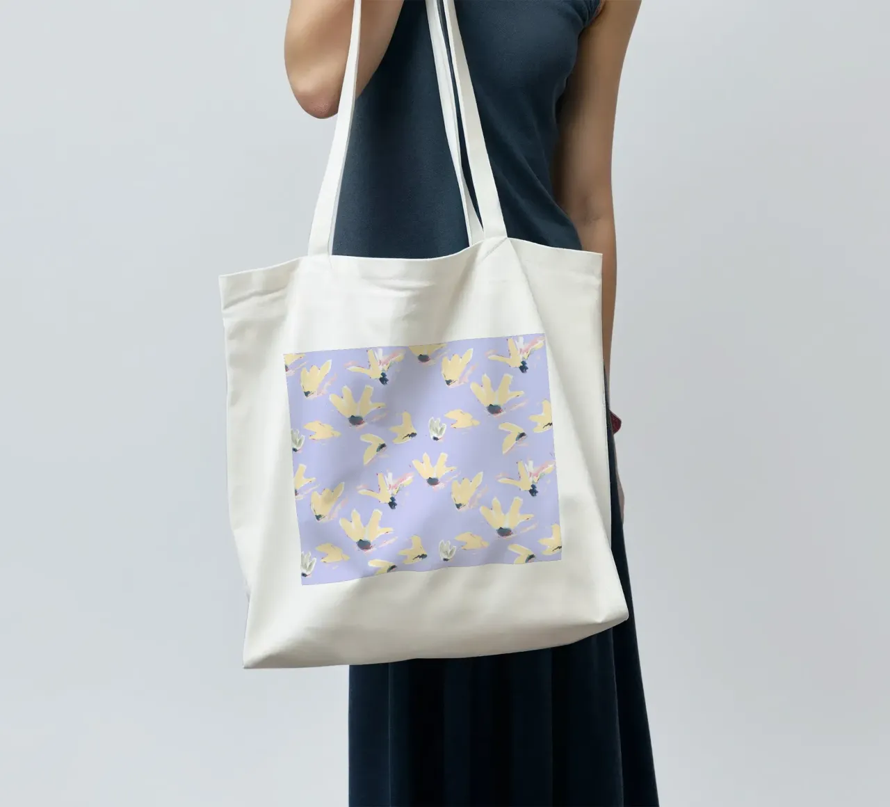 Blumen Flieder tote bag by Miriam Dück Pattern Design & Art