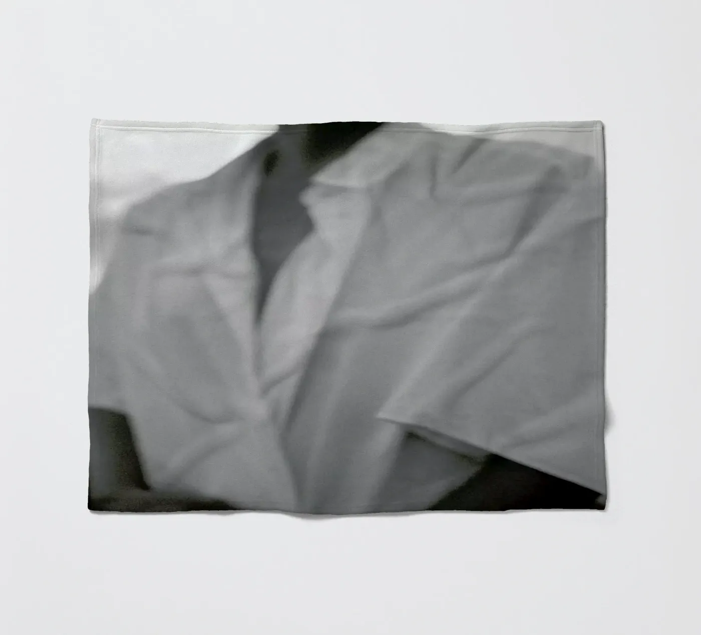 Oversized Fleecedecke von Chris Abatzis