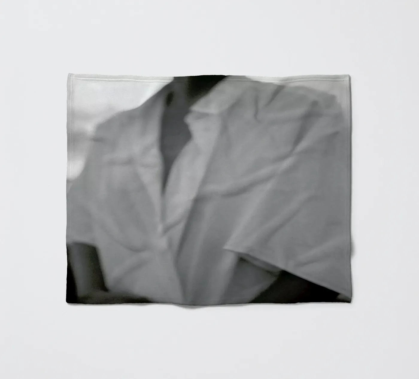 Oversized Fleecedecke von Chris Abatzis