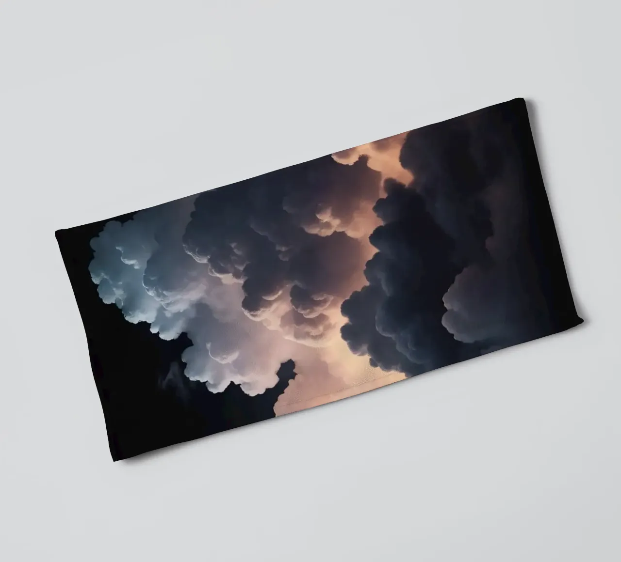 wolkenformatie creëert een prachtige abstracte achtergrond badhanddoek van DesignDoodle
