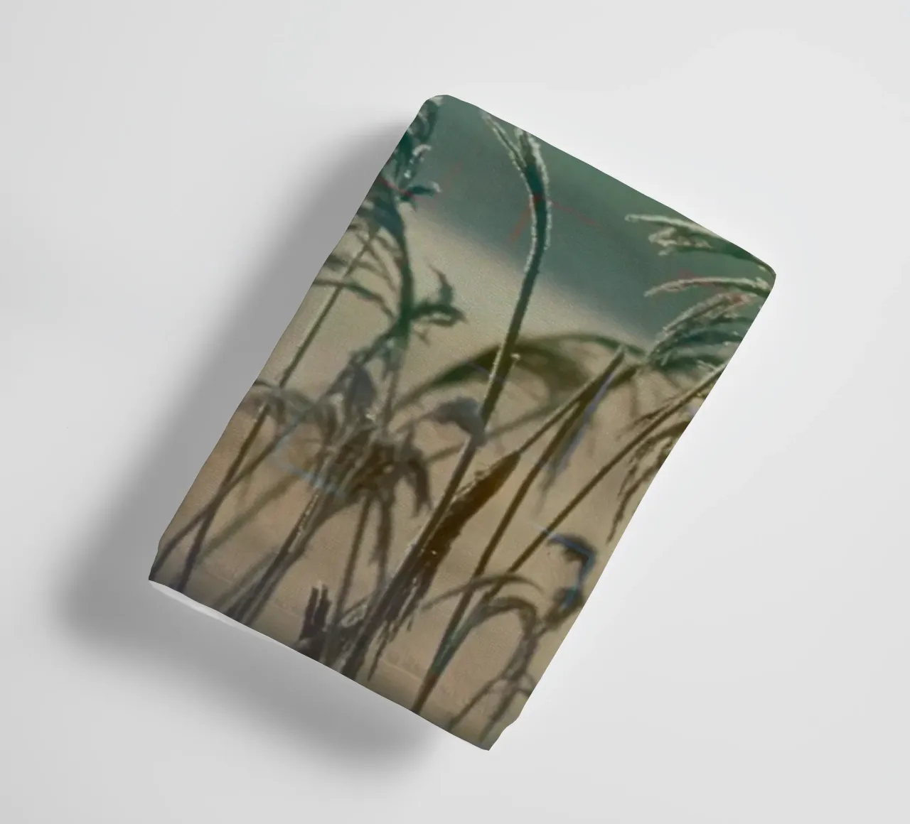 Canne su uno sfondo colorato asciugamano da bagno da Something for you