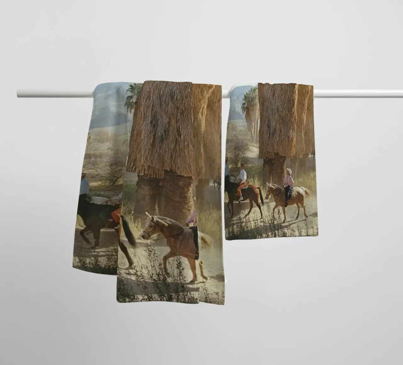 I primi cavalieri Slim Aarons asciugamano da bagno da Chrisvintage