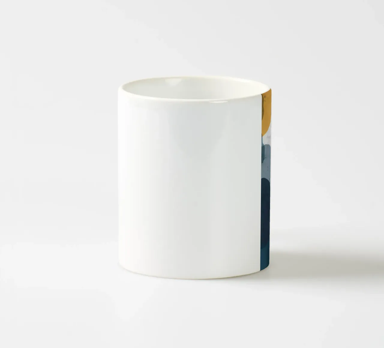 Gioco di forme in sordina tazza in ceramica da Monarch Arc