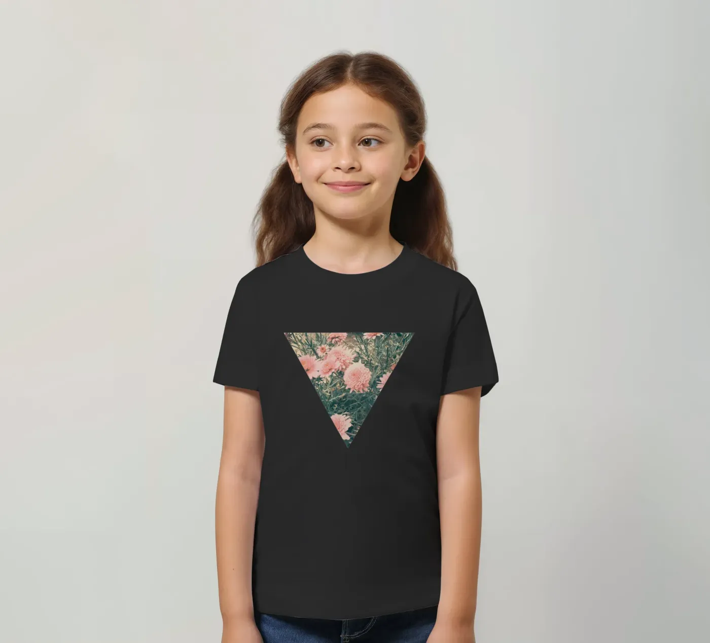 Juni kinder t-shirt van Cassia Beck Photography