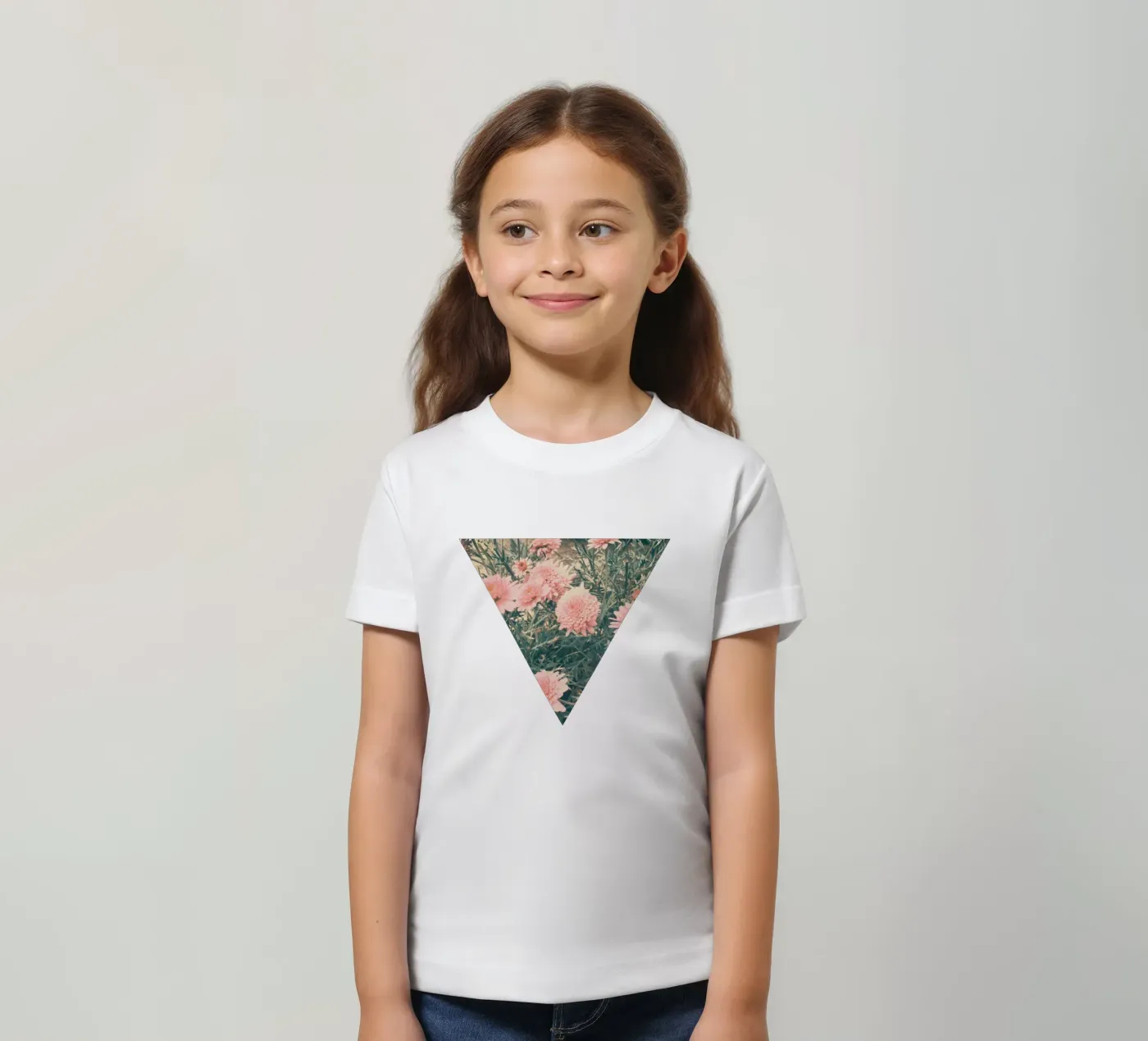 Juni kinder t-shirt van Cassia Beck Photography