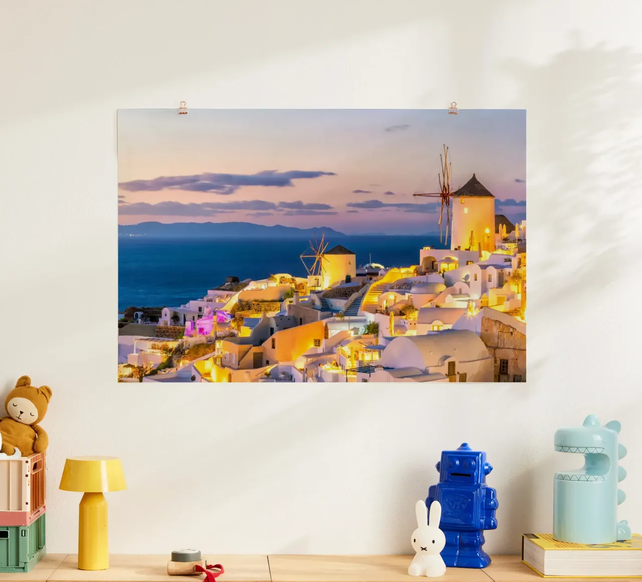 Santorini Glow poster con telaio in legno da PhotoVibe Decor