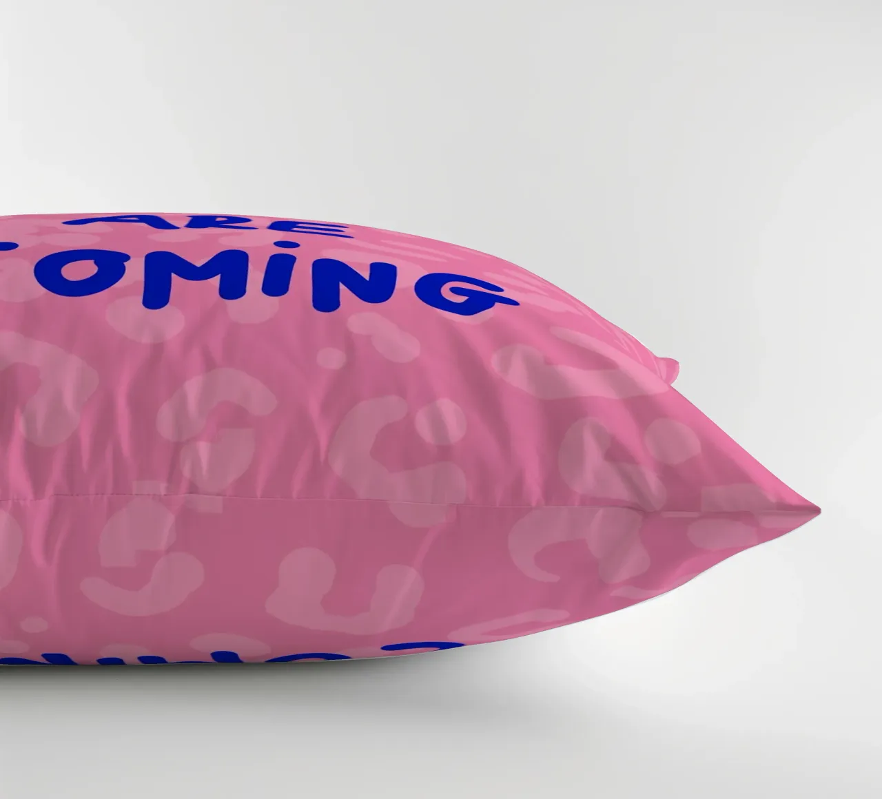 Buone cose in arrivo, Leoprint 2 cuscino da Julia Reyelt