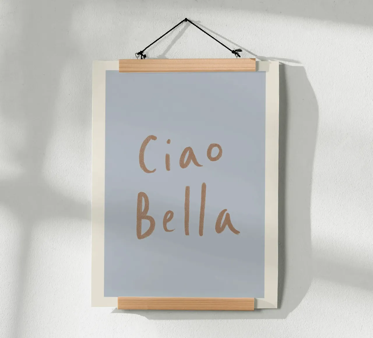 Ciao Bella, saluti romantici poster con telaio in legno da Carinaprint