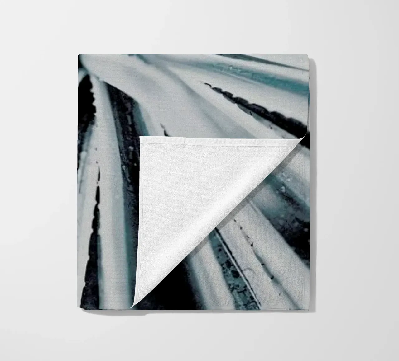 Aerial Forms telo mare da Flora & Fauna