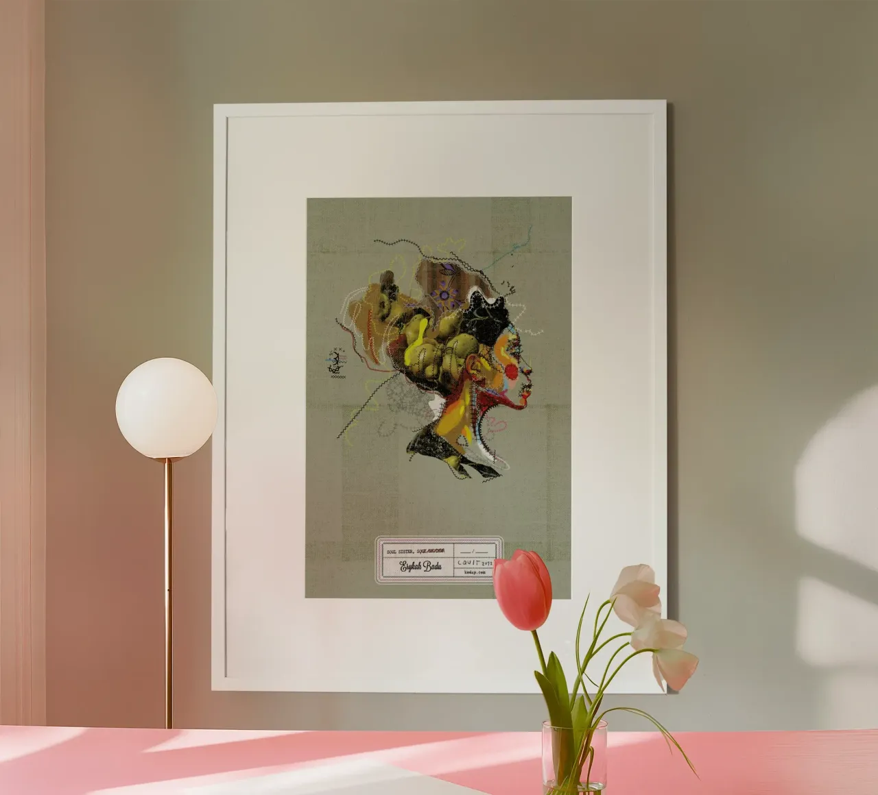 Erykah Portrait poster con telaio in legno da Carlos Quitério