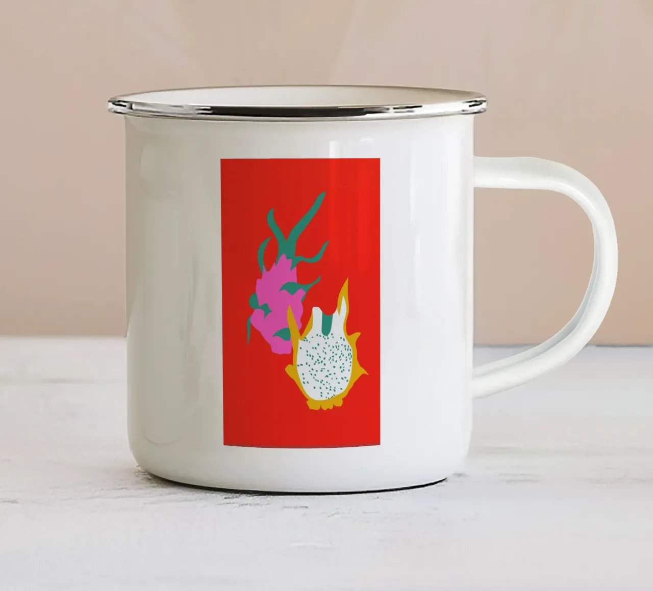 Dragonfruit tazza in smalto da Mariery Young