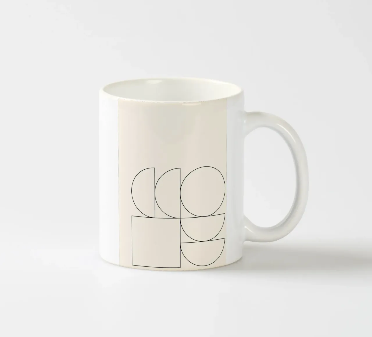 Astrazione geometrica minimalista: Composizione di forme moderne P tazza in ceramica da NorwesClub