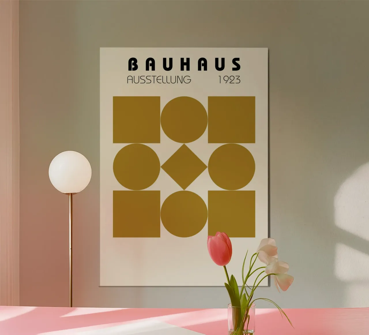 Bauhaus 1923 Forme geometriche Senape Stampa espositiva poster con telaio in alluminio da NorwesClub