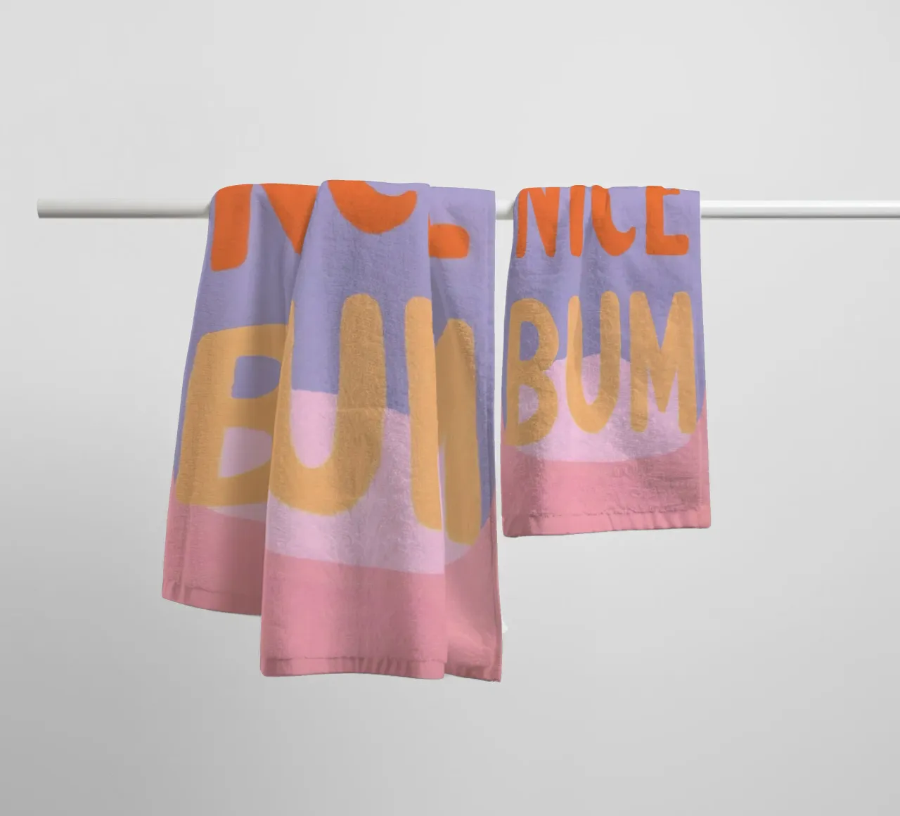 Netter Hintern Vibes Handtuch von Carinaprint