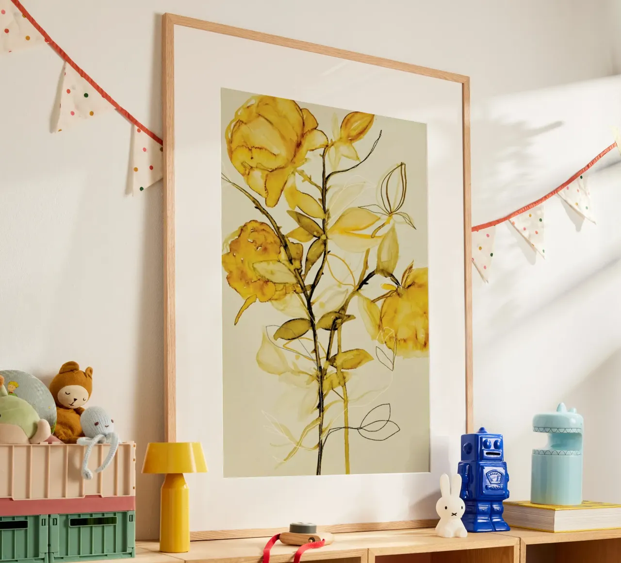 Rosebush Yellow poster con telaio in alluminio da Leigh Viner