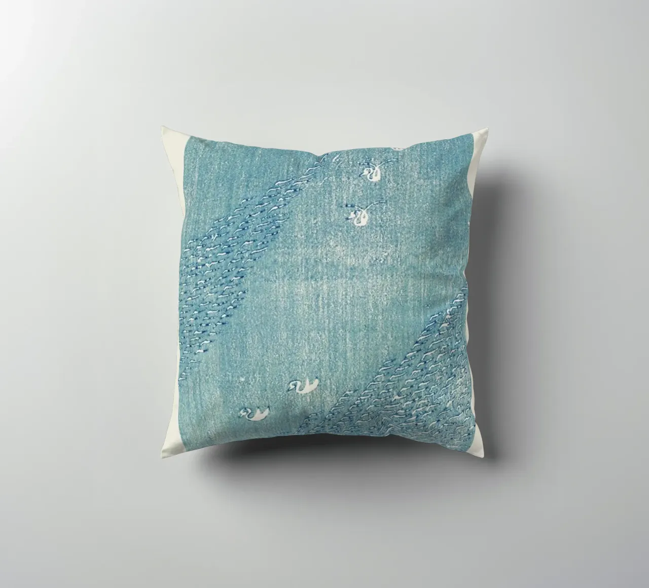 Tomoki - Original Woodblock Print cuscino da Vintage by JUNIQE