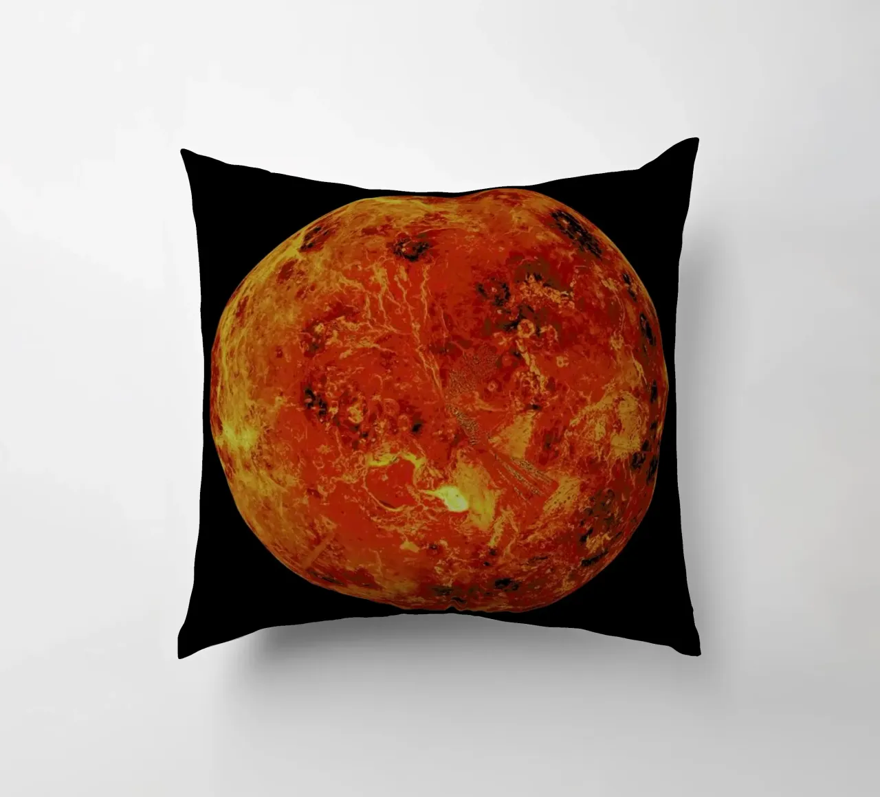 Venus cuscino da Vintage by JUNIQE