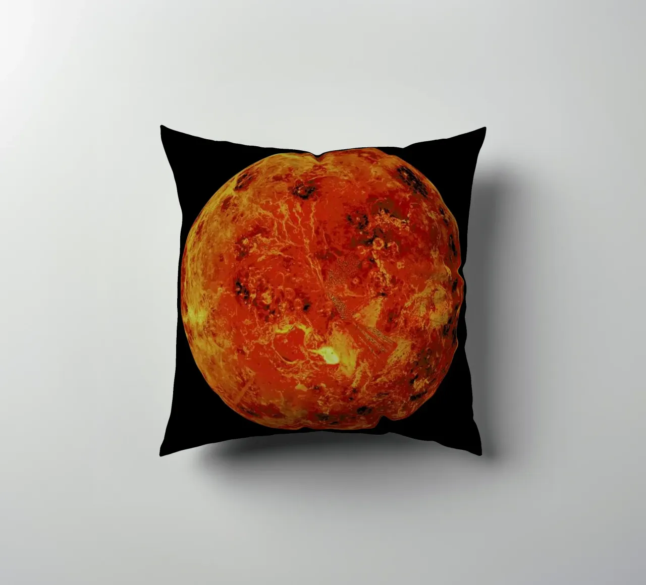 Venus cuscino da Vintage by JUNIQE