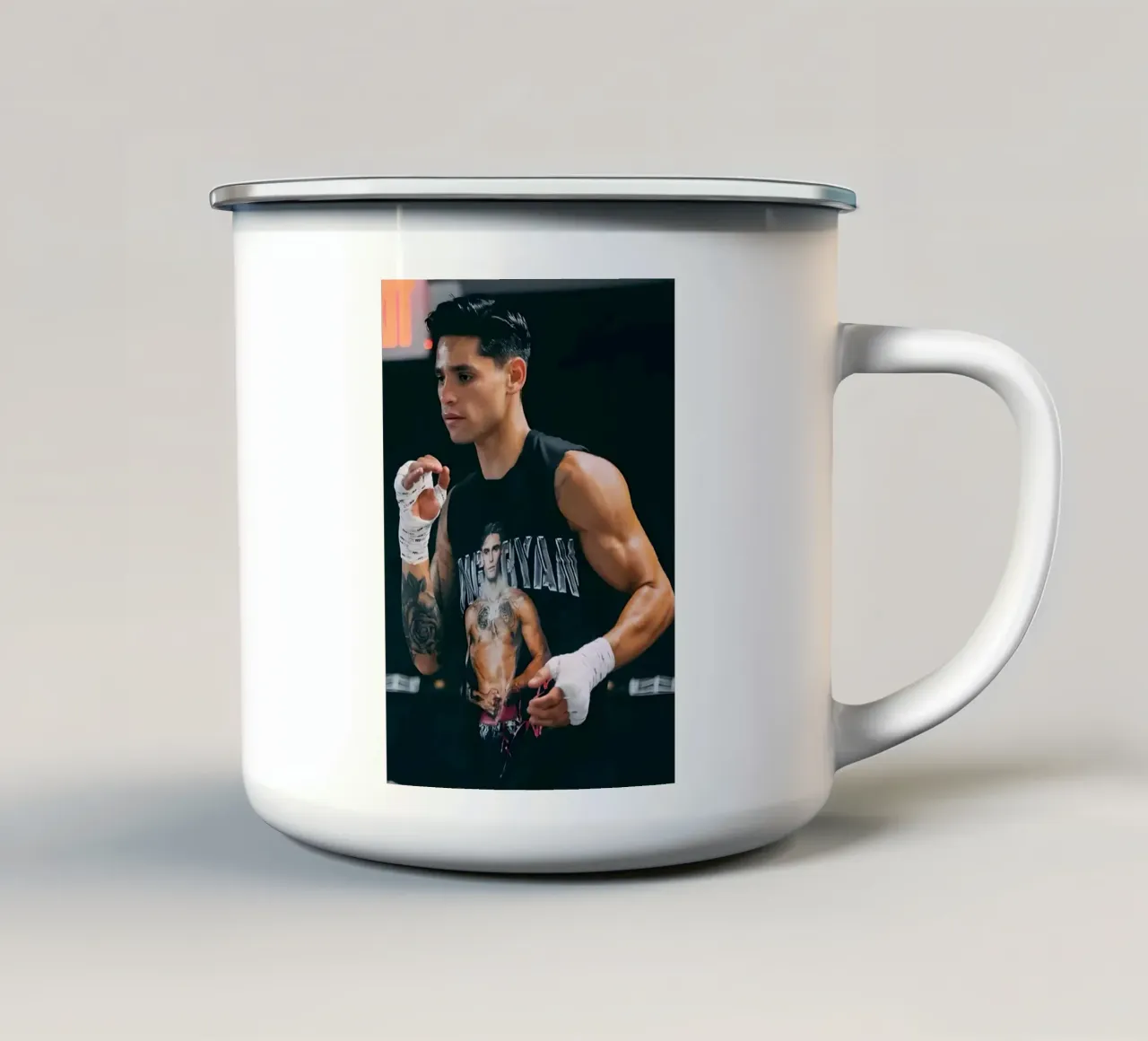 Ryan Garcia tazza in smalto da Low poly art