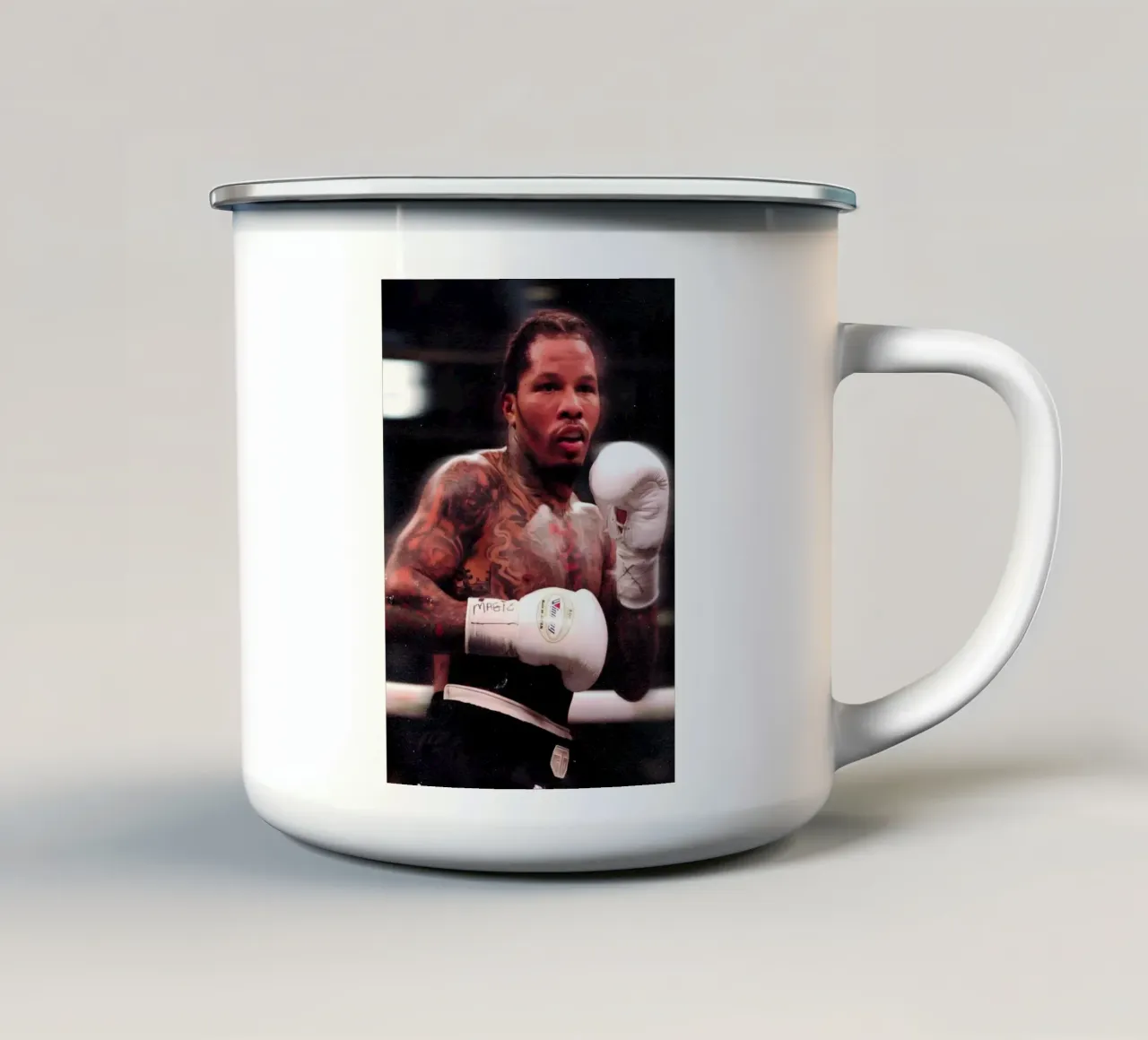 Tank Davis tazza in smalto da Low poly art