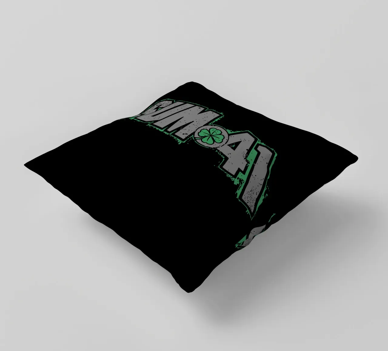 Sum 41 Shamrock cuscino da lindacleveland