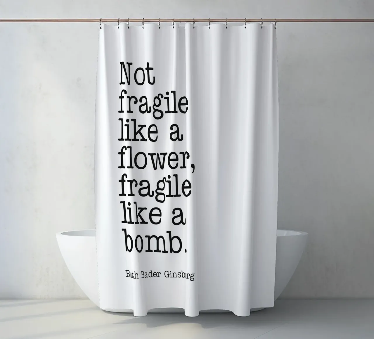 Pas fragile comme une fleur, fragile comme une bombe citation rideau de douche de Paigaam Studio