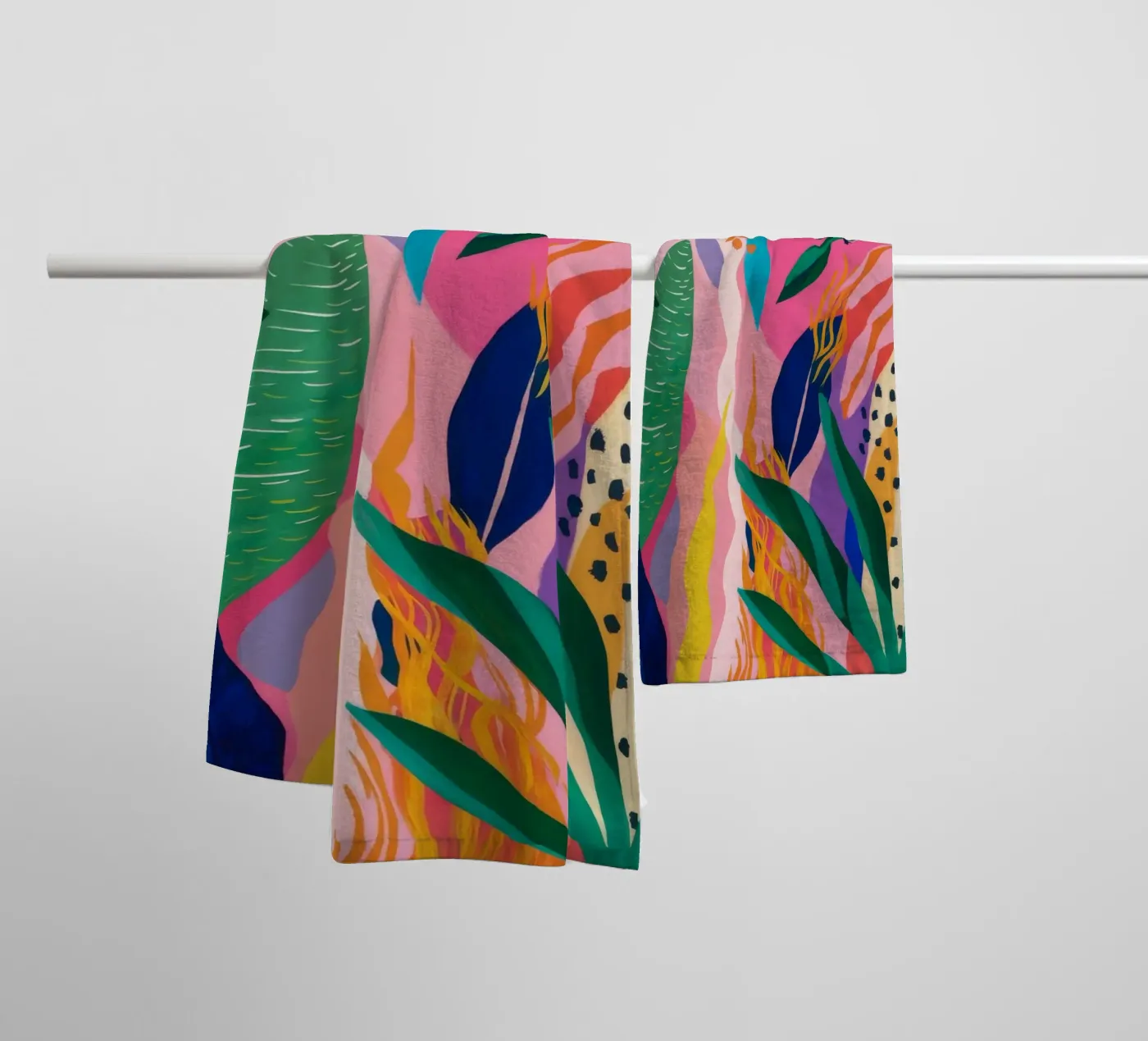Leaflight Secret Path towel by Zep Layers