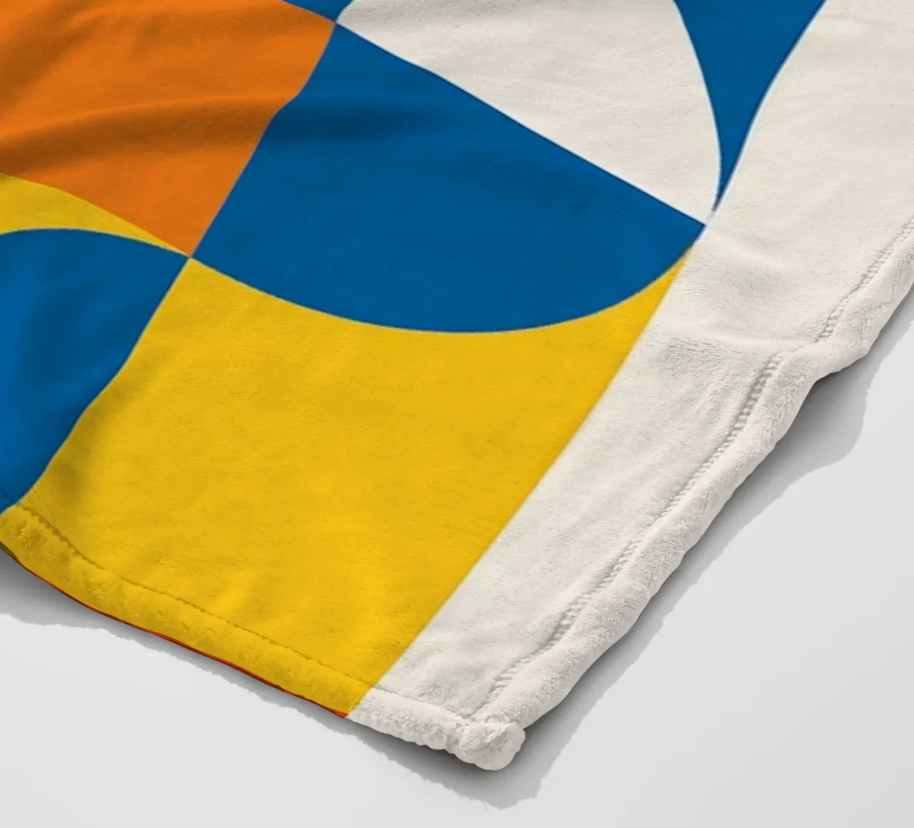 Geometry Fleecedecke von Studio M