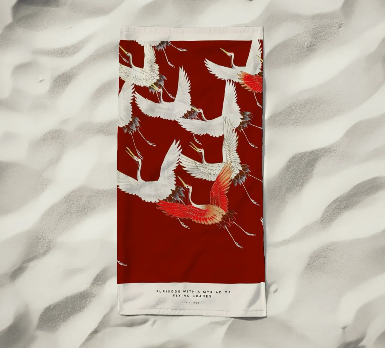 Furisode with a Myriad of Flying Cranes II toalla de playa de Vintage by JUNIQE