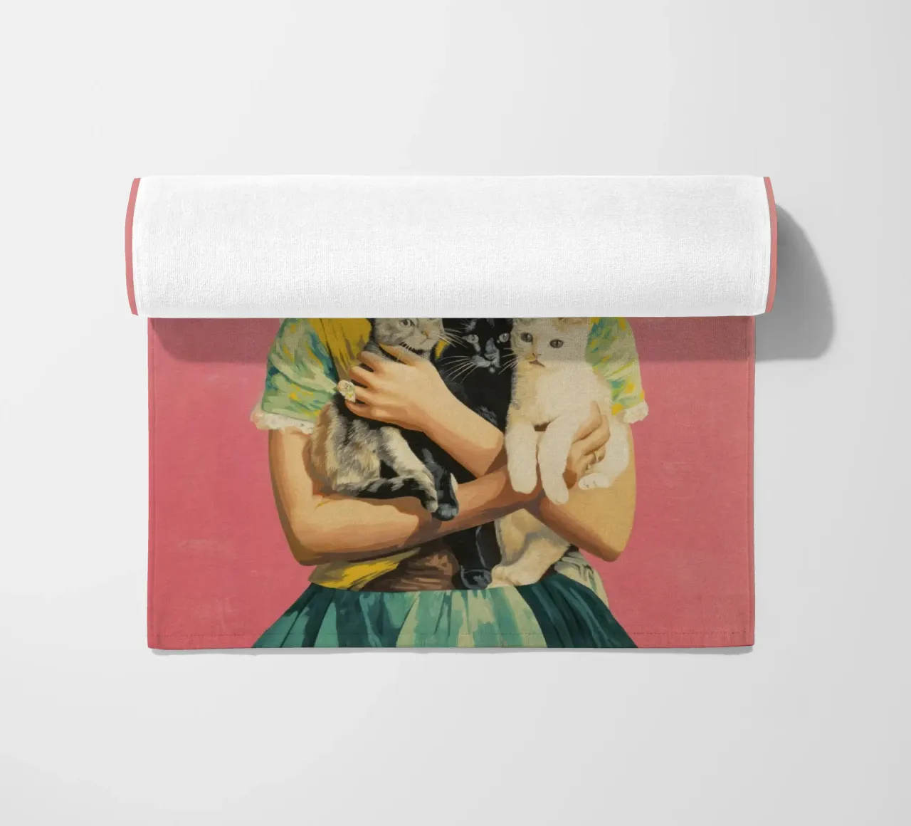 Diva messicana con corona di rose e gattini telo mare da Modern Muse